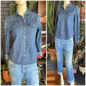 GAP 1969 Denim Animal Print Button Down Top